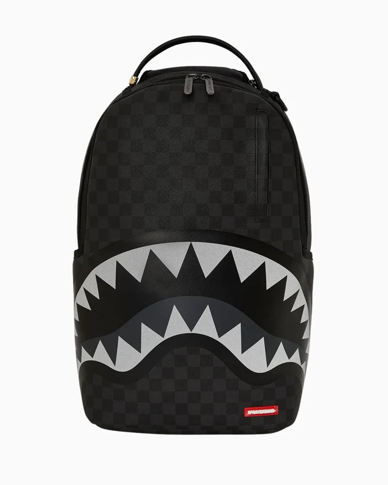 BLACK SHARKS IN PARIS